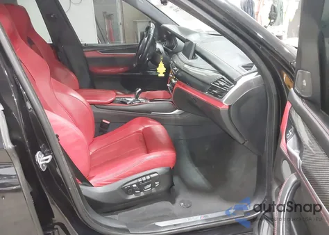 2016 BMW X5 M z USA, uszkodzony, nr VIN 5YMKT6C54G0R78870